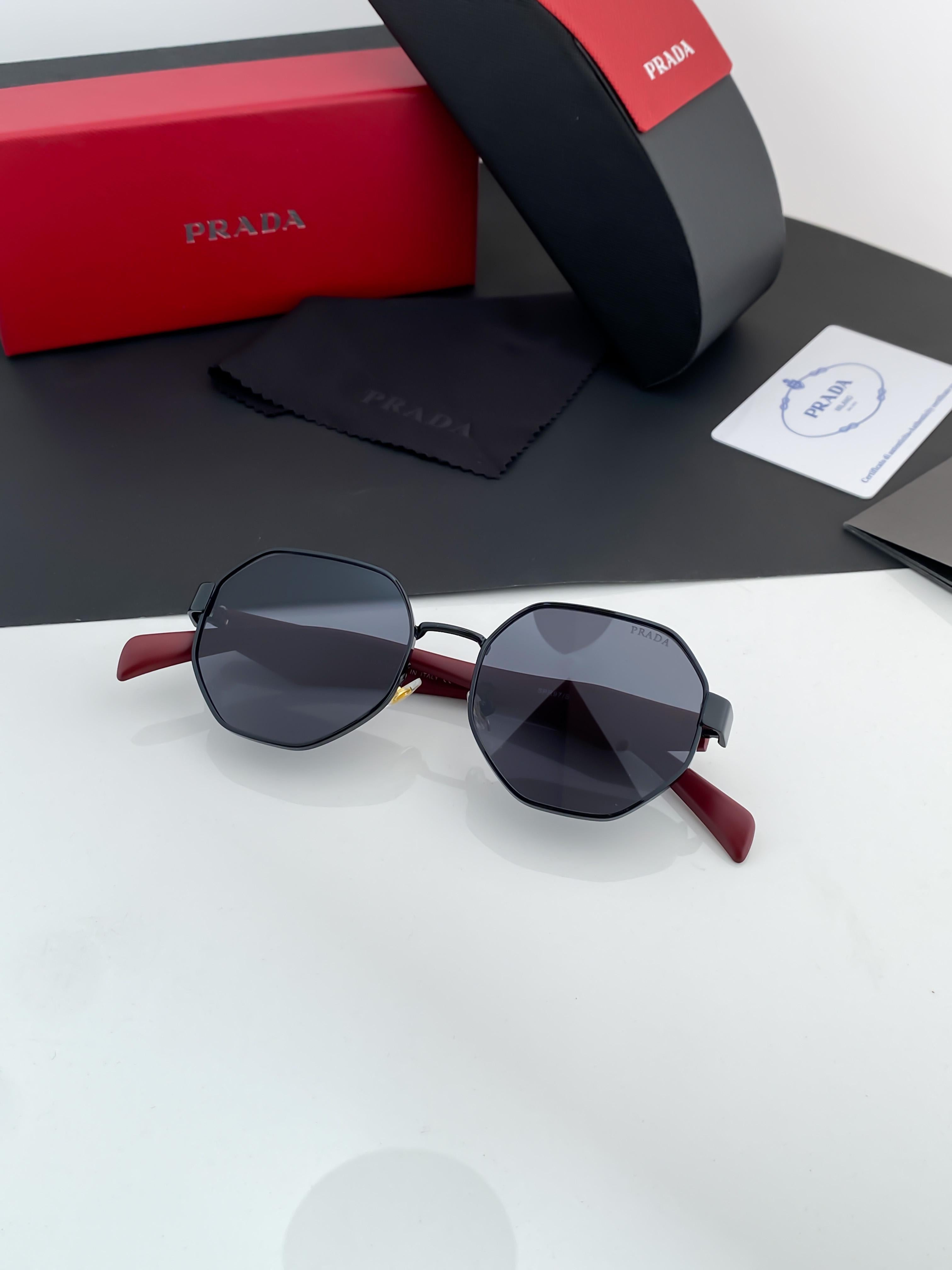 *PRA_DA RED&BLACK 97 B