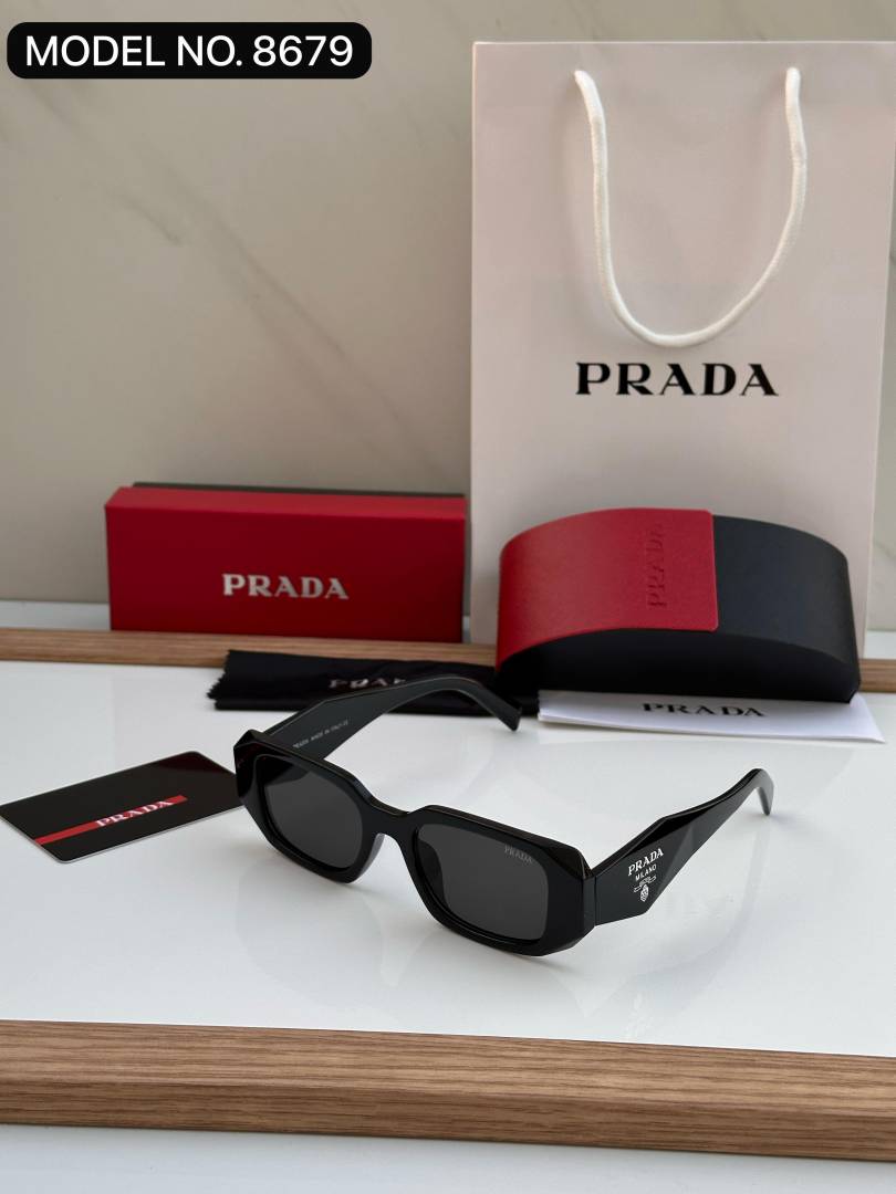 8679 Unisex Sunglass Black