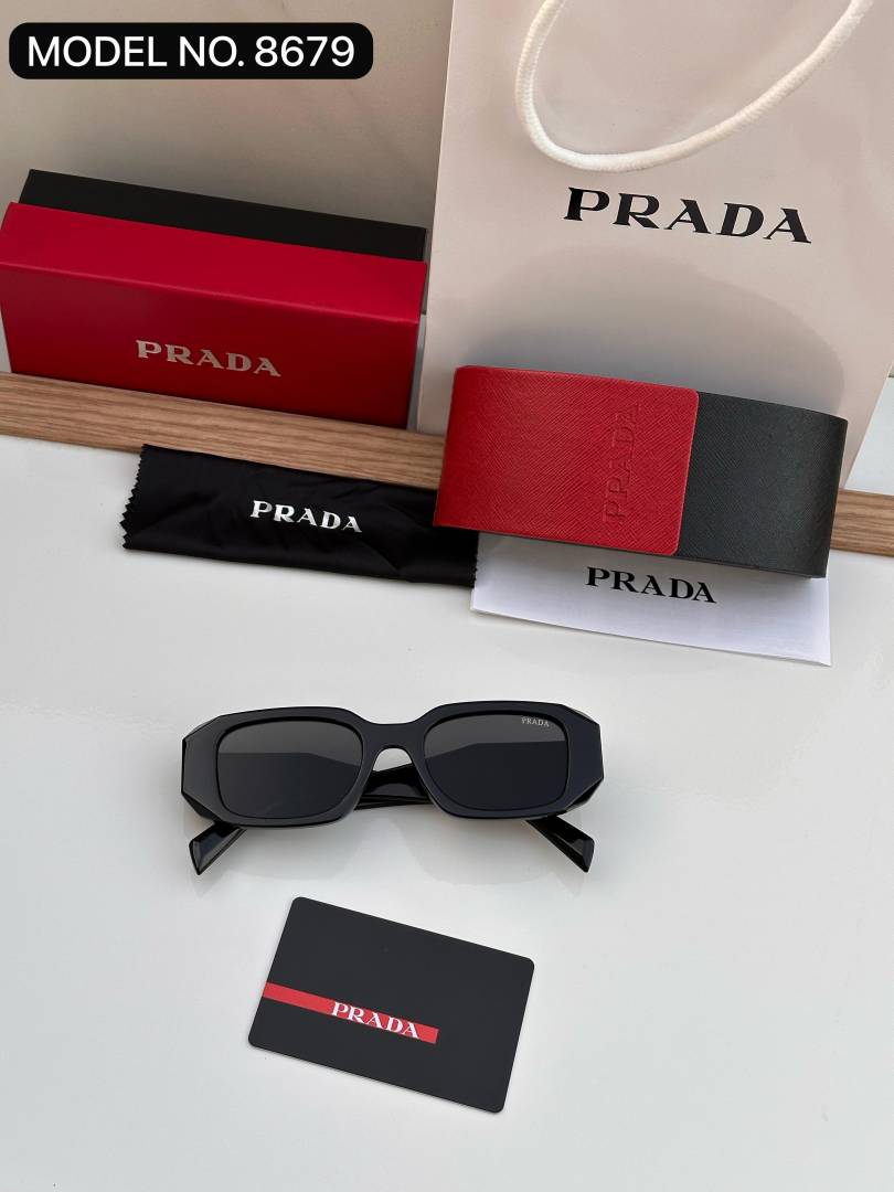 8679 Unisex Sunglass Black