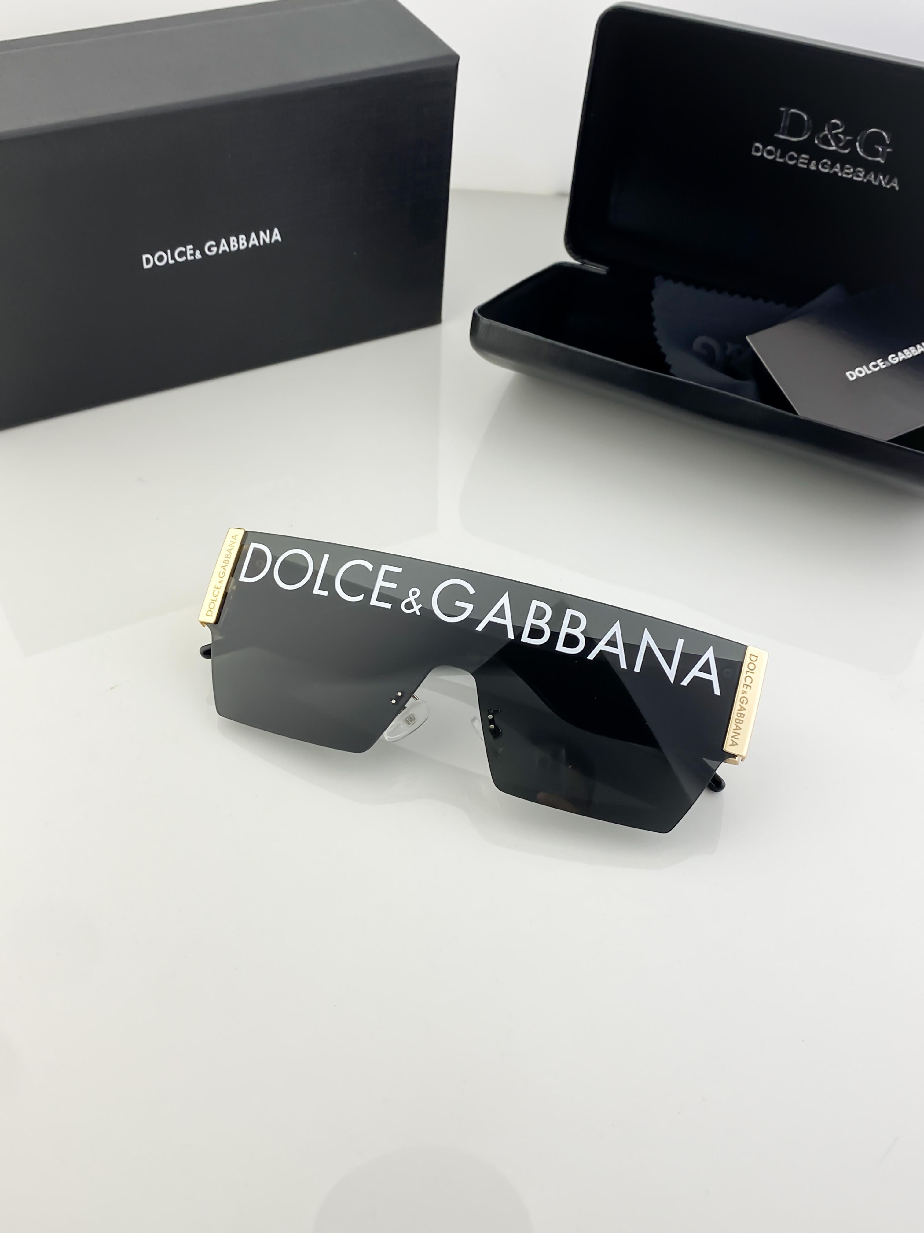 DOL  GOLD BLACK 6864 B