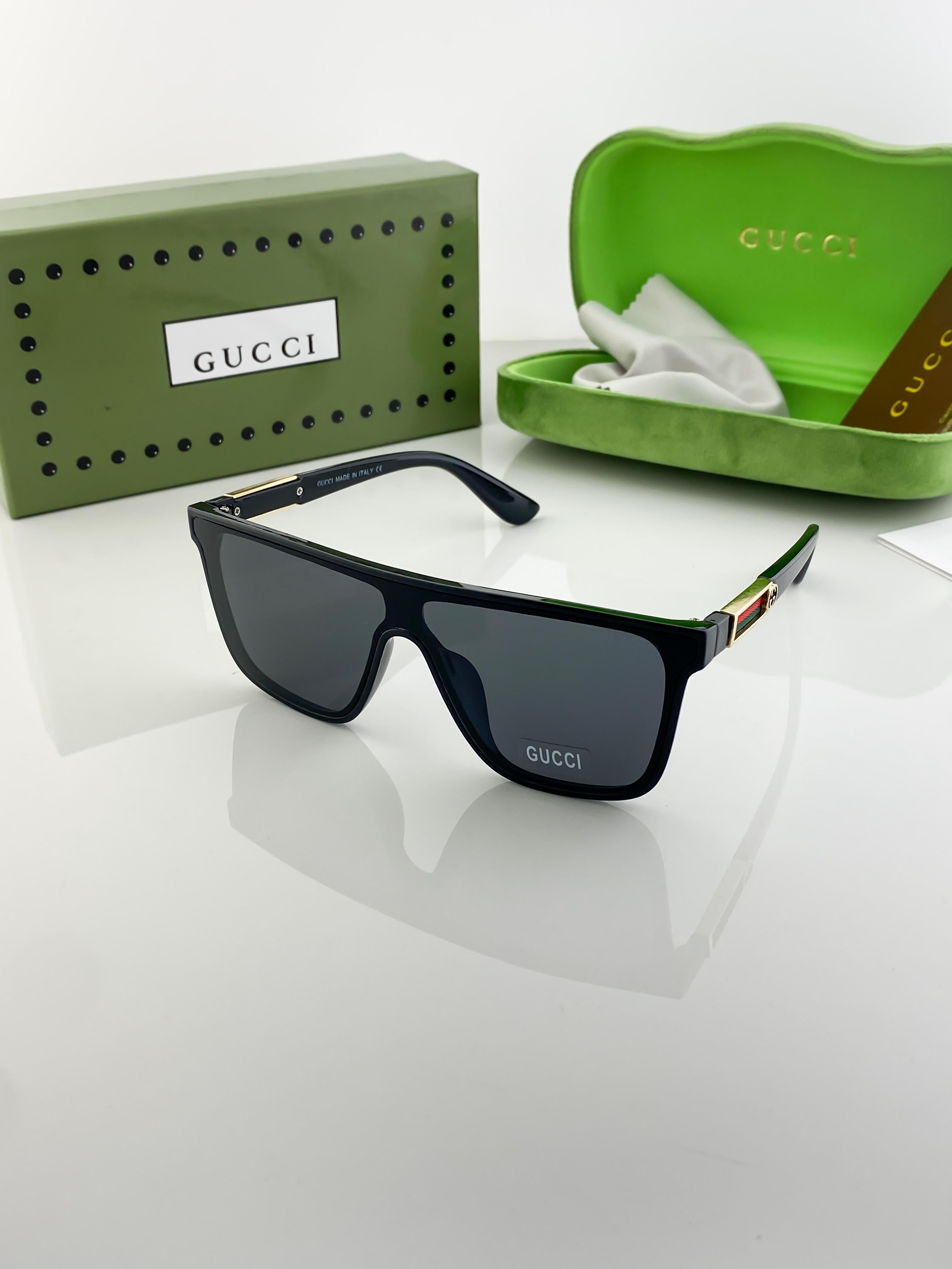 GU BLACK 566 B
