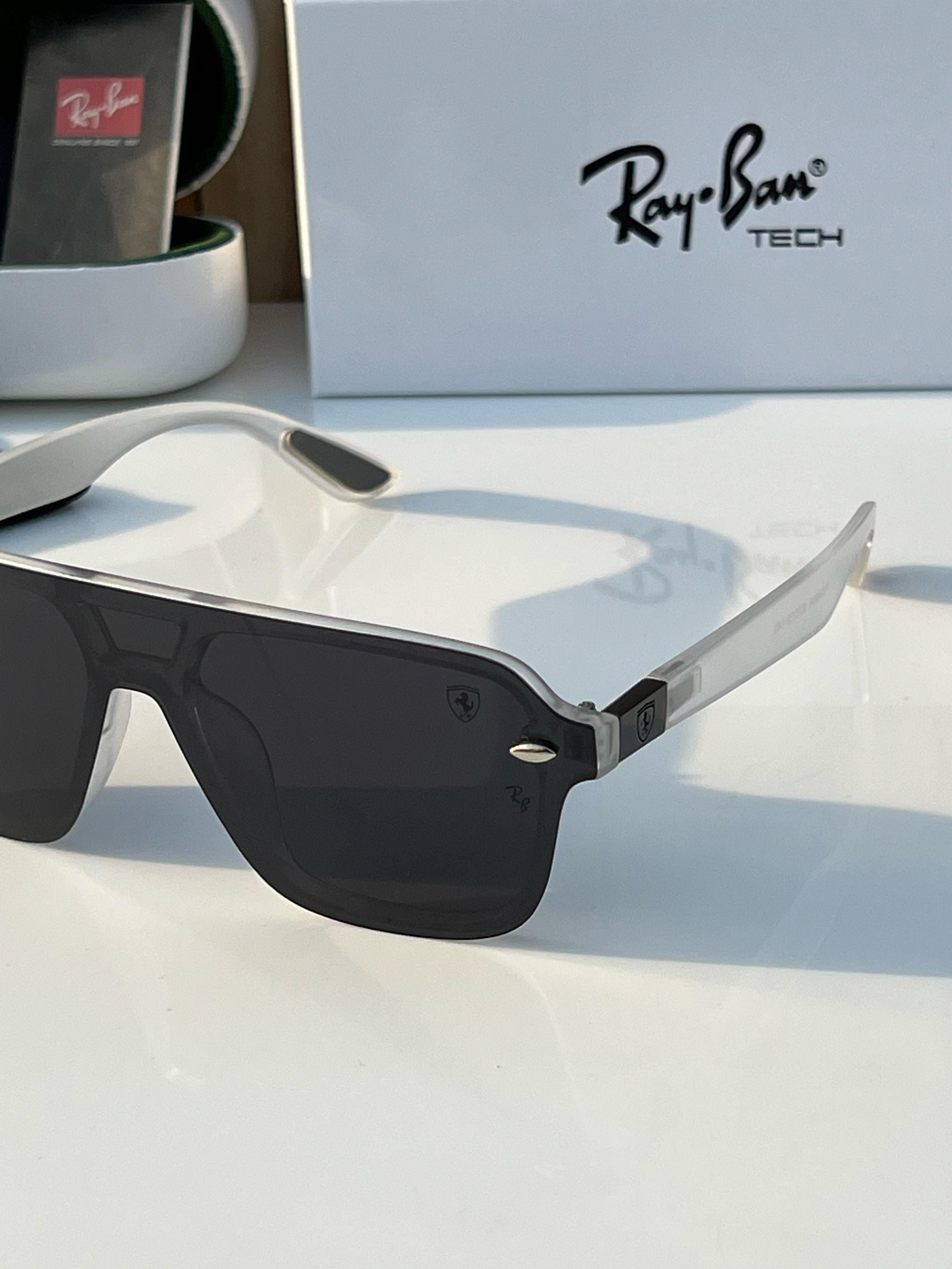 Ray  4904 white black A