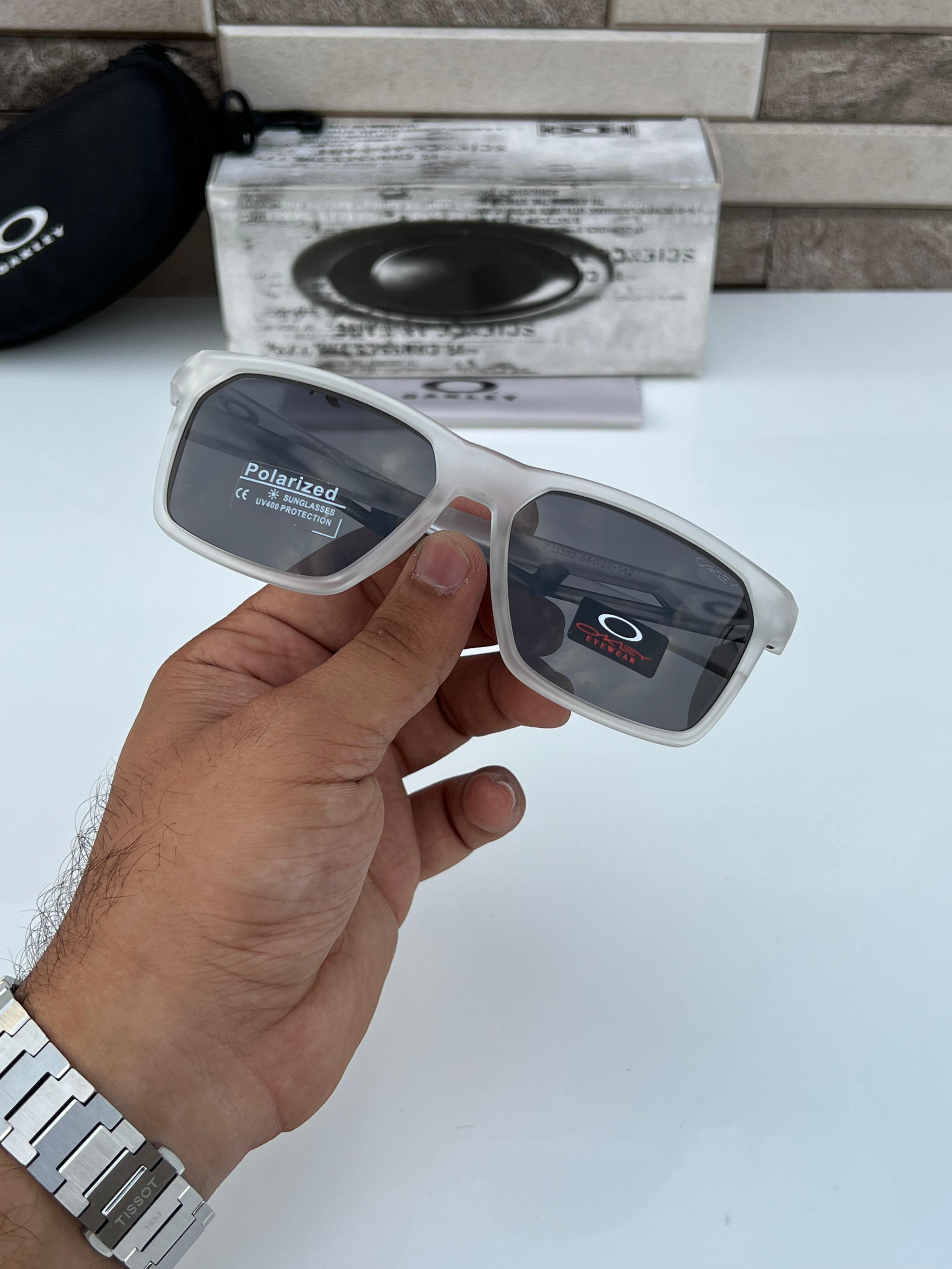 Oak  3380 white black A