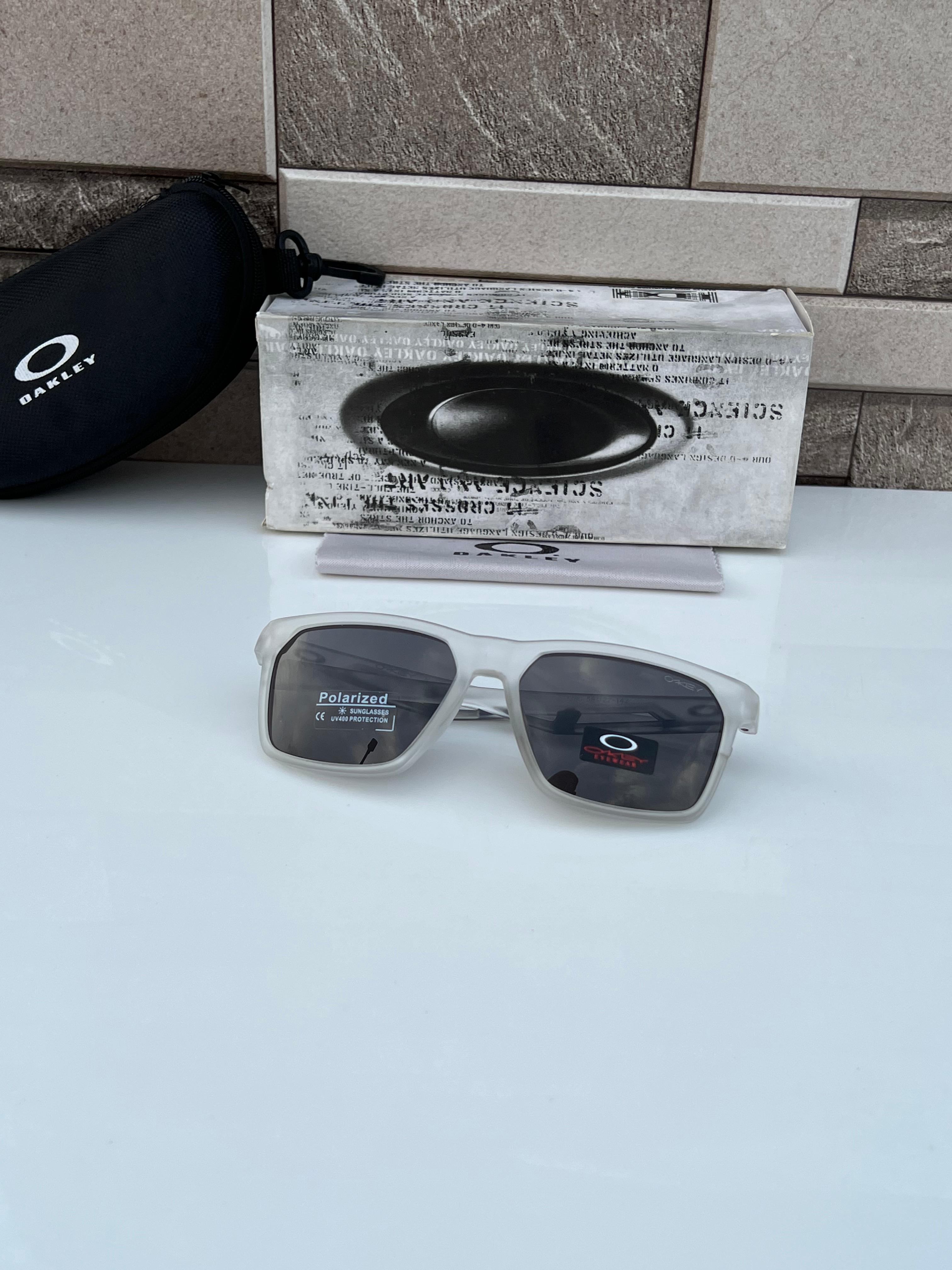 Oak  3380 white black A