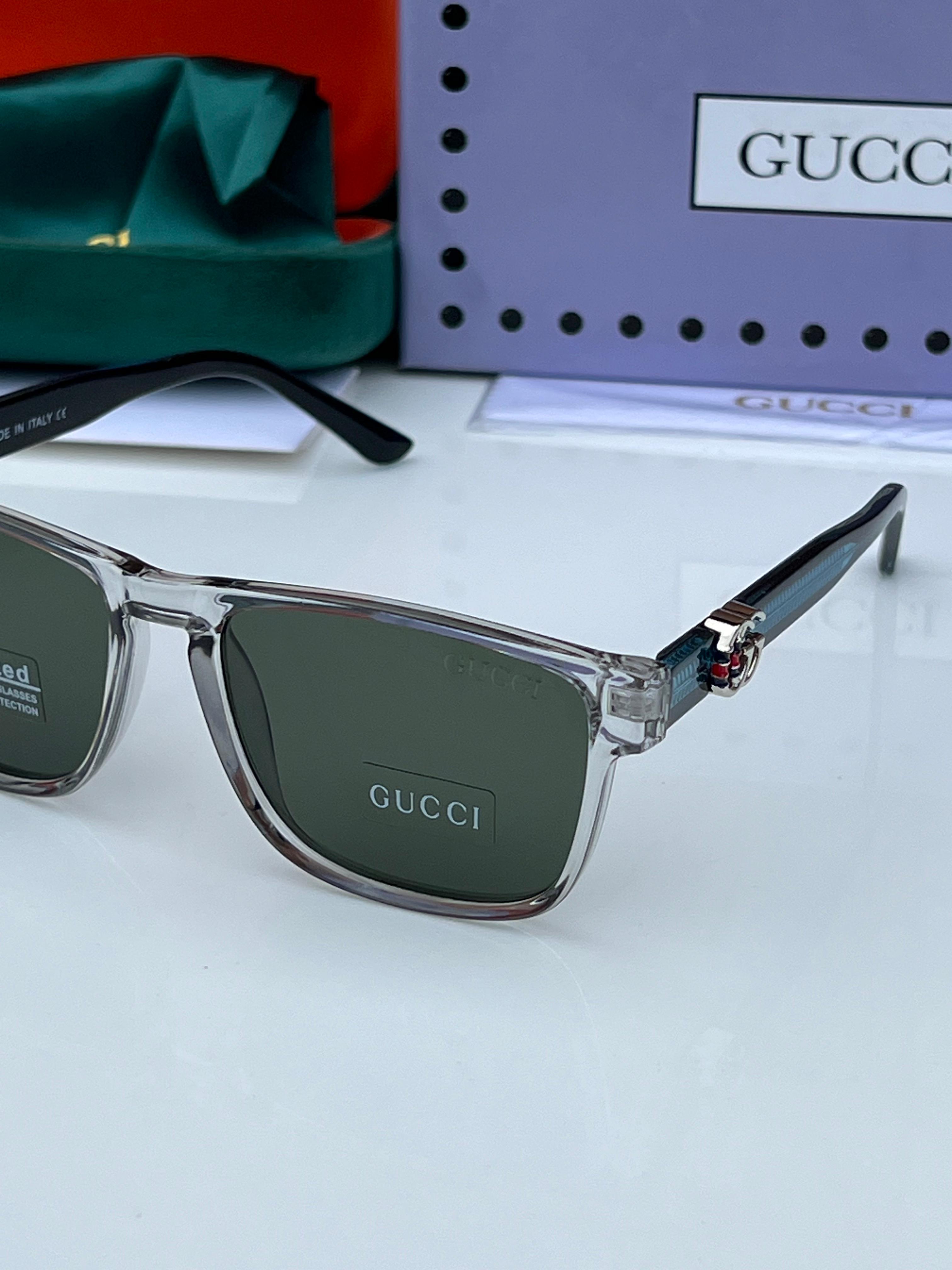 Guc 7741 white green A