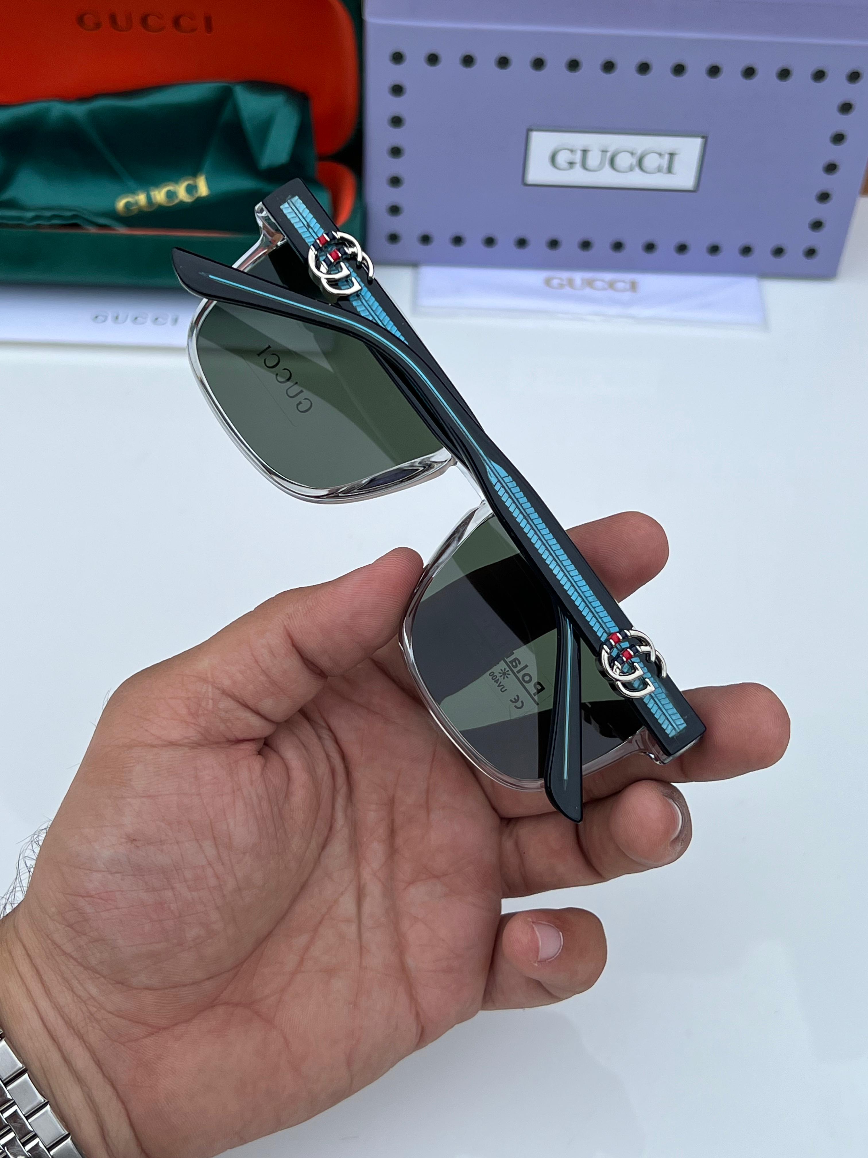 Guc 7741 white green A