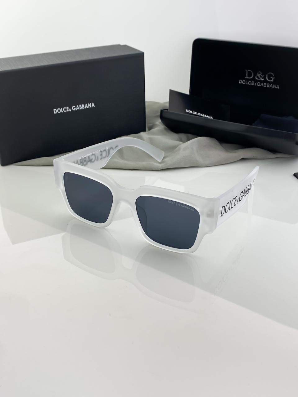 Dolc_e Gabba_na 4512