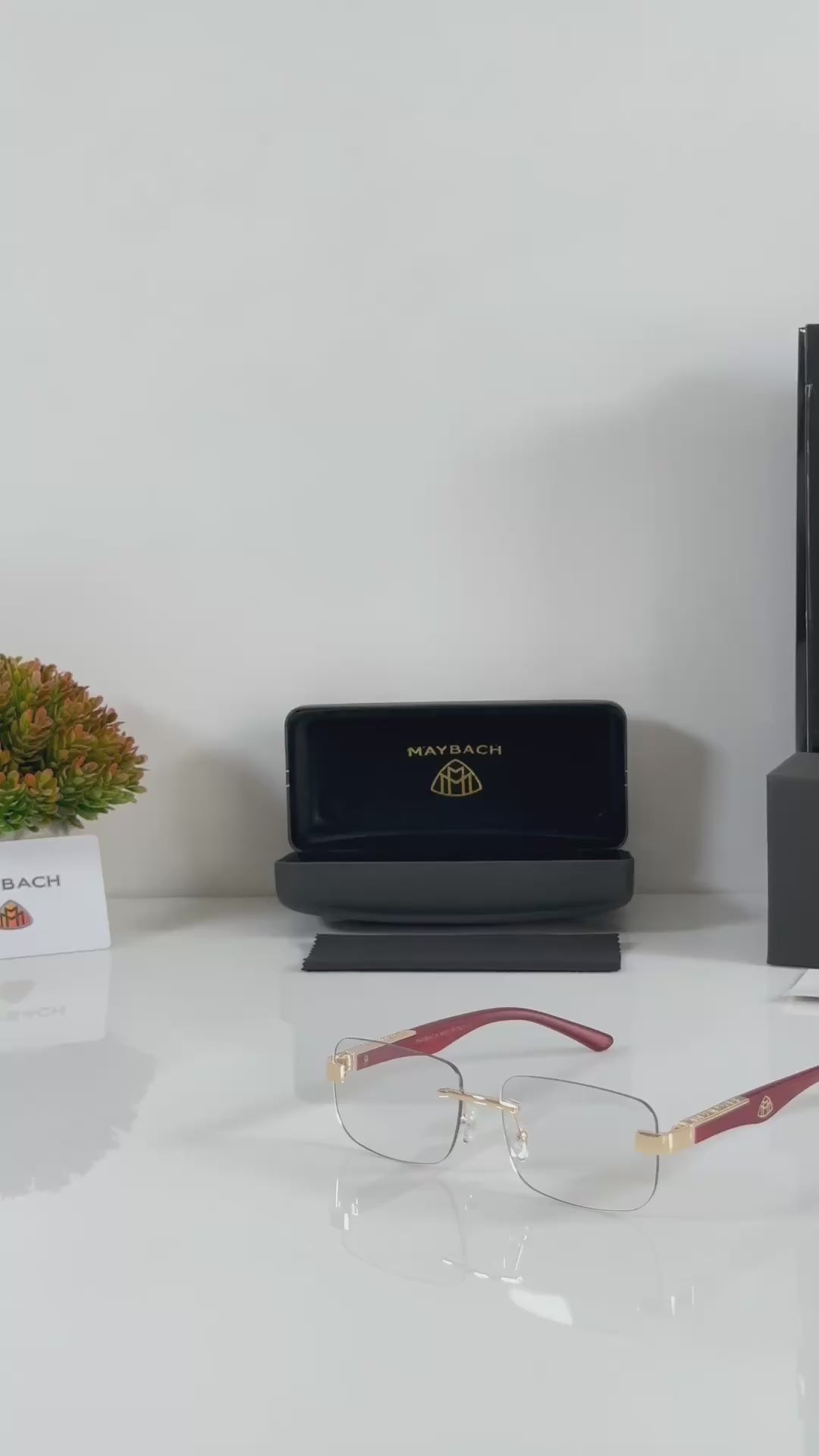 MAYBACH 1029 Gold Day/Night Colour Changing Sunglass