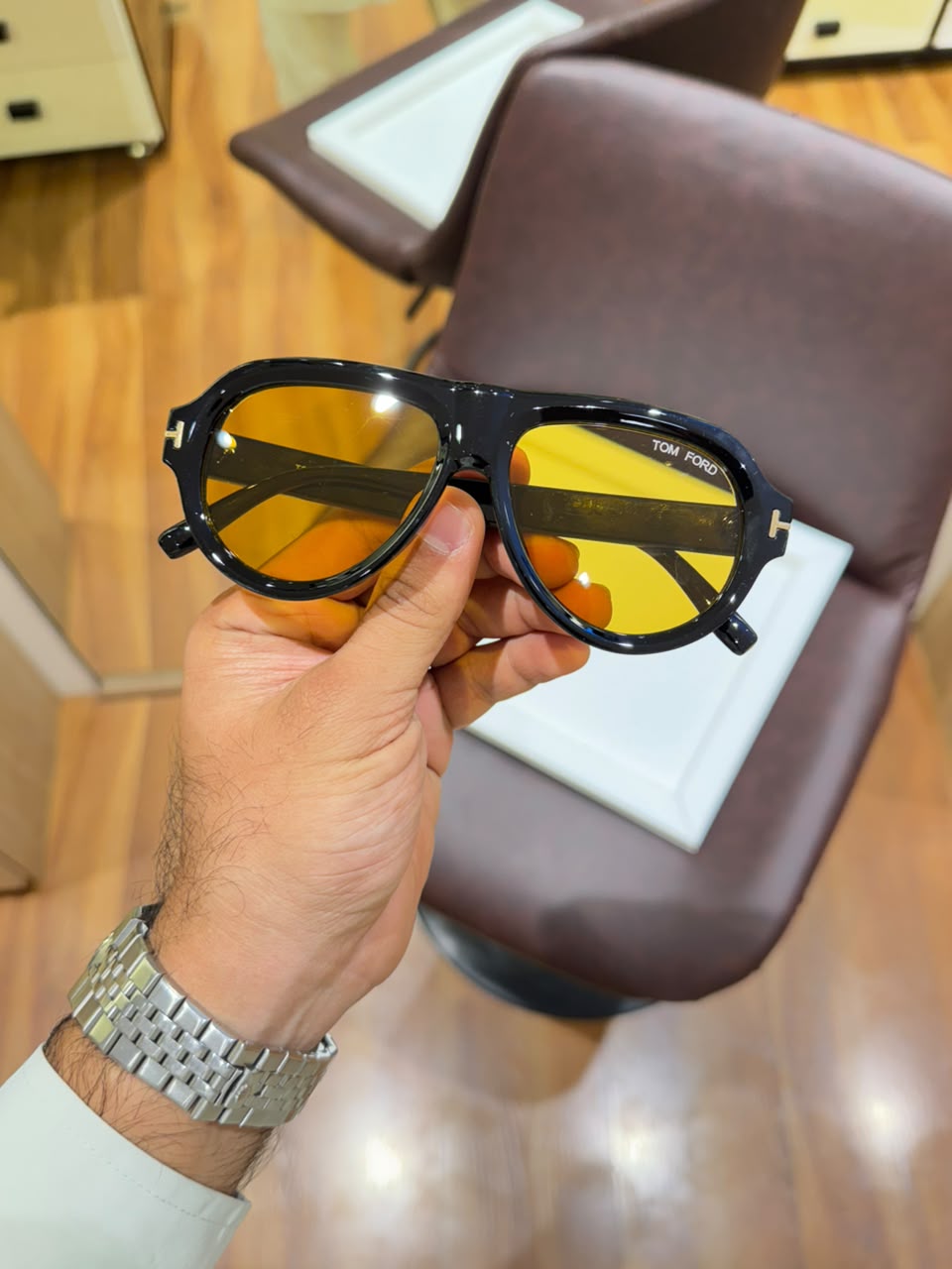 TF 299 Black Yellow