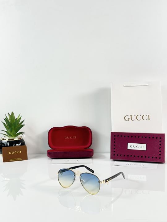 Gucci 5118 Gold Green DC