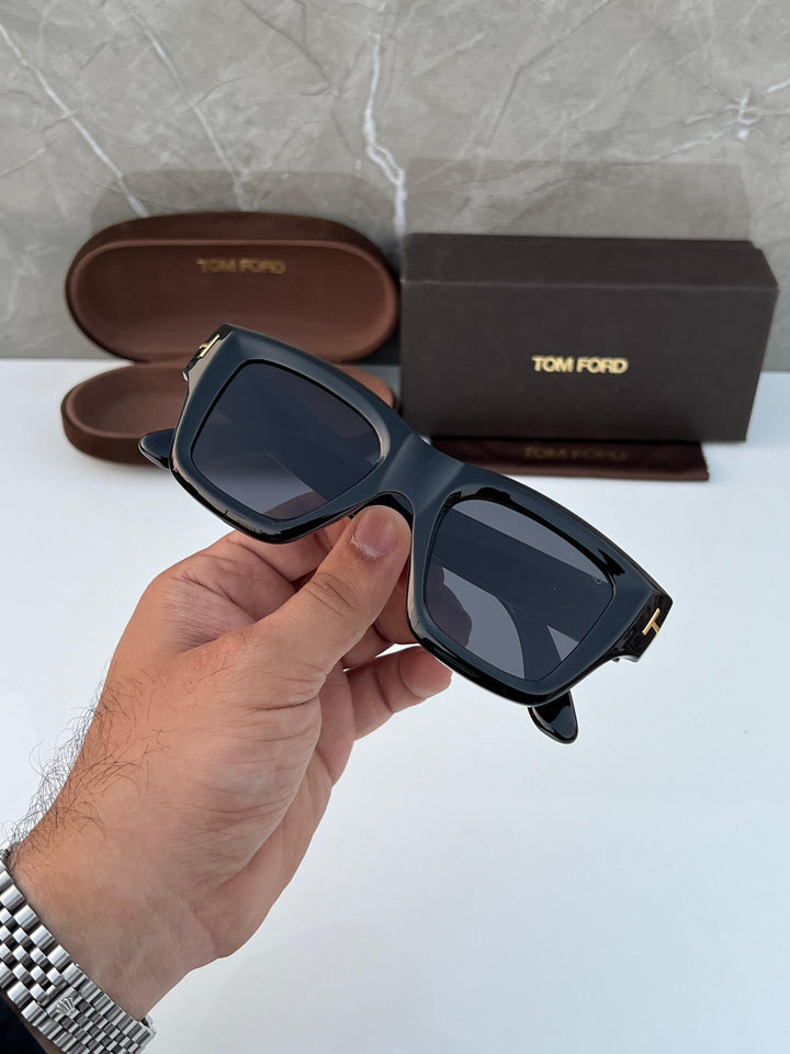 TOM FORD 184 BLACK SUNGLASS