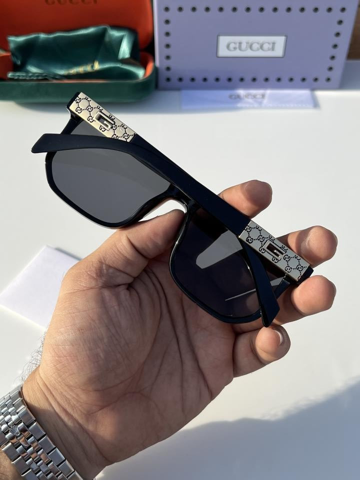 Gucci 2201 Black Sunglass sun