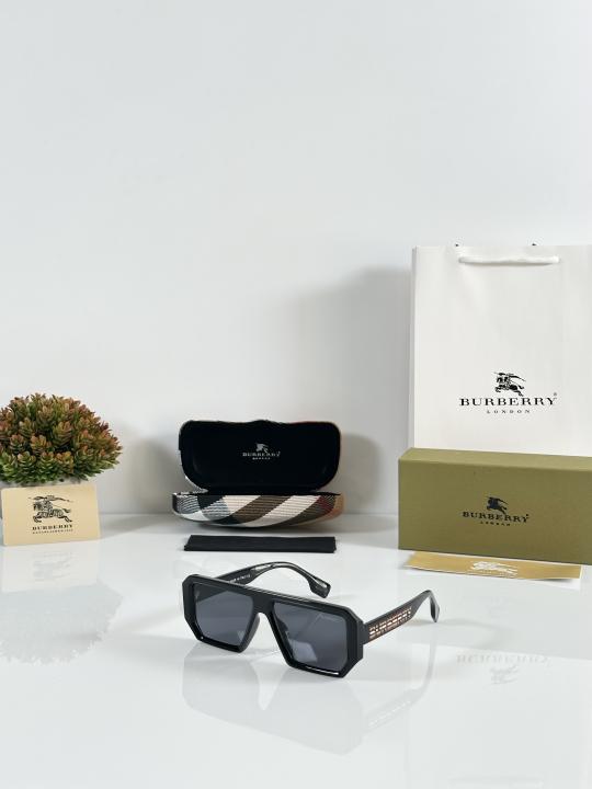 Burberry 4366 Black Multi