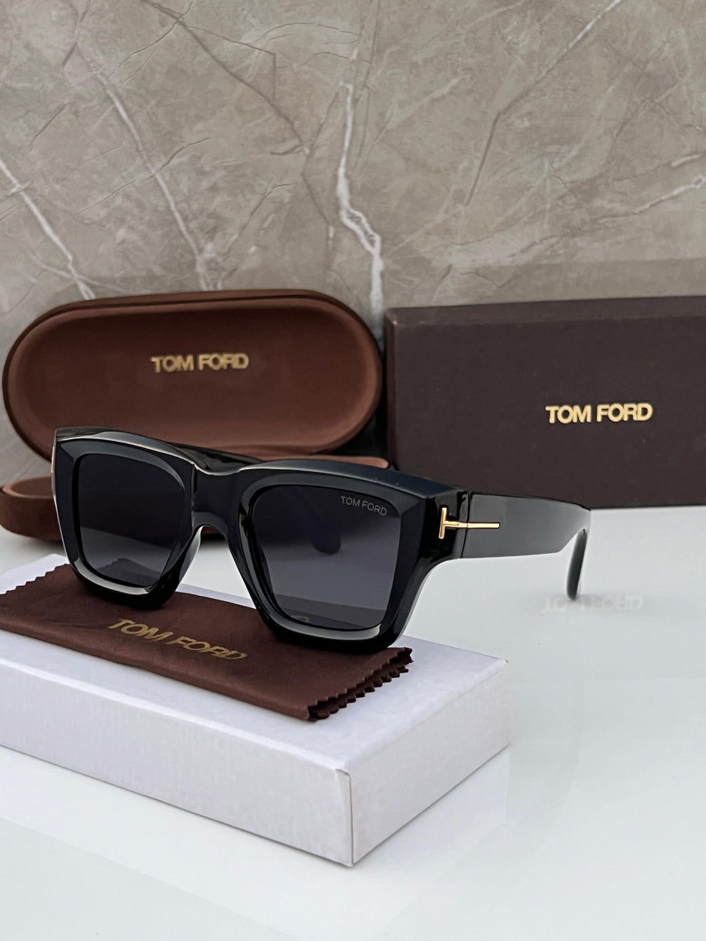 TOM FORD 184 BLACK SUNGLASS