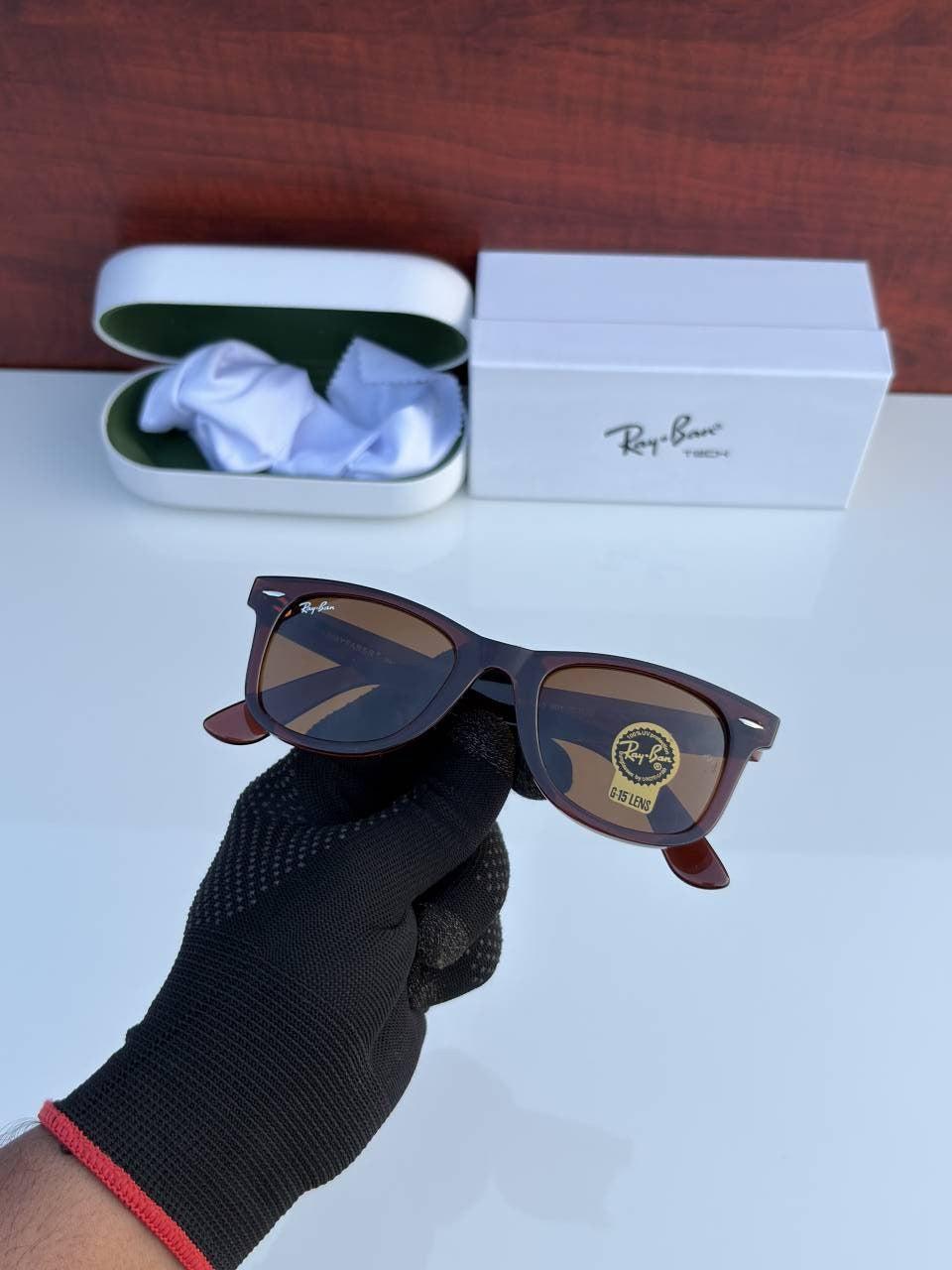 2140 Glossy Brown Sunglass