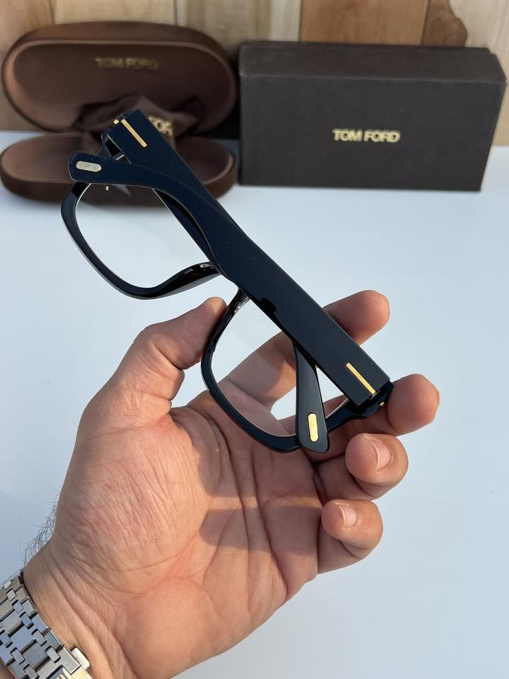 Tom Ford 1922 Black Frame