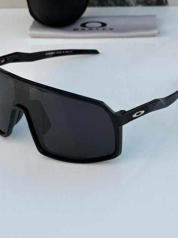 Oakley 94606 Black
