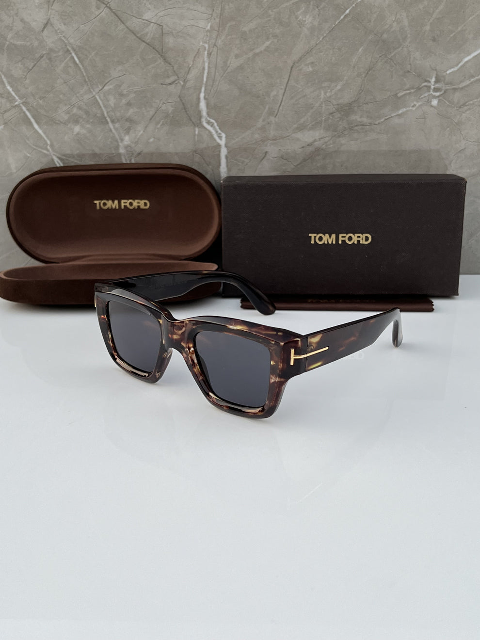 Tomforrd 4184 Tiger Black