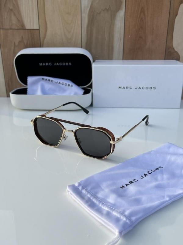 Marc Jacobs 2828 SRK Edition Exclusive.