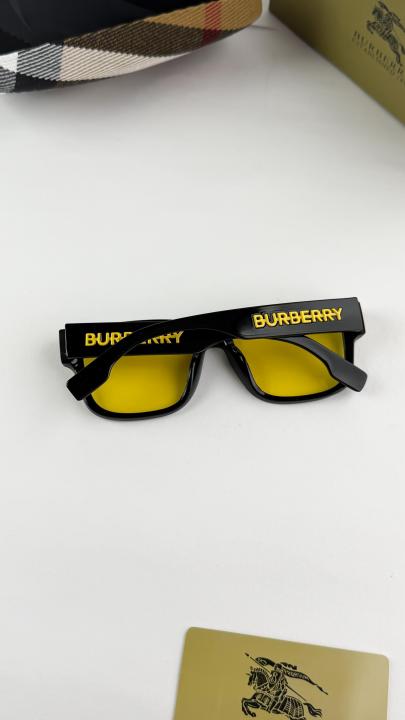 Burberry 4458 Black Yellow Sunglass