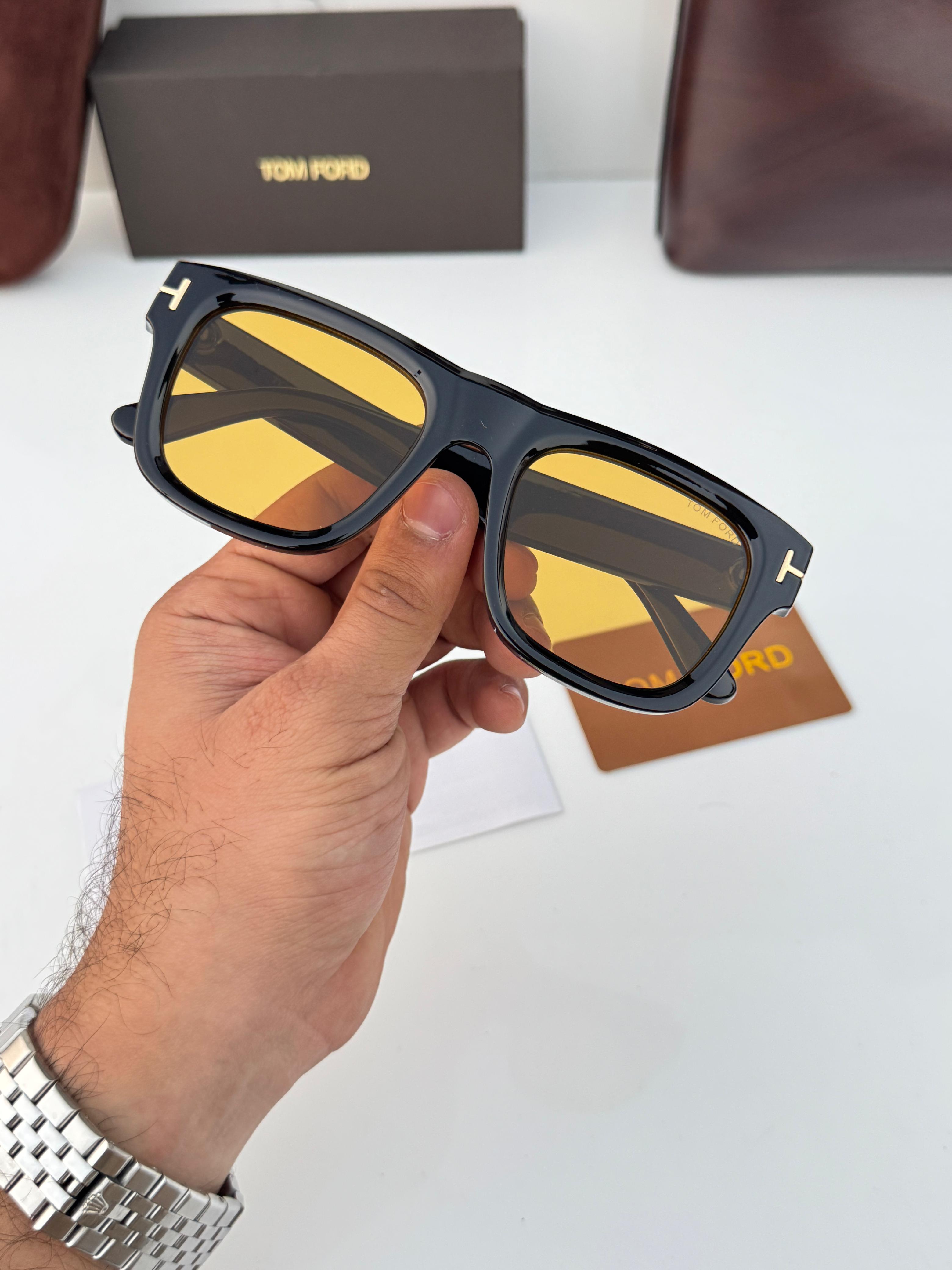 TOM FORD 259 BLACK/YELLOW SUNGLASS