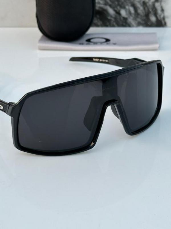 Oakley 94606 Black