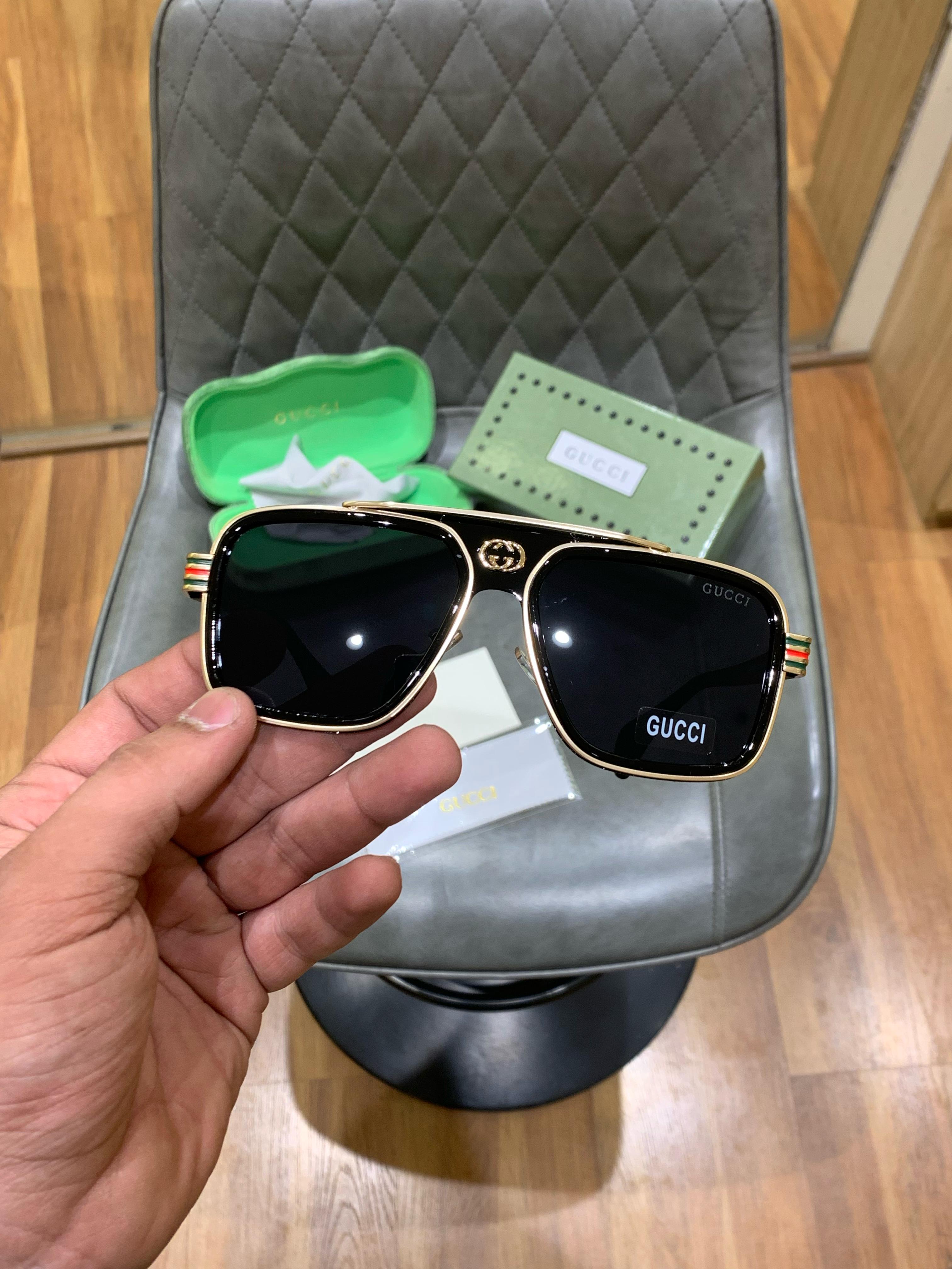 Gucci 1295 Gold Black