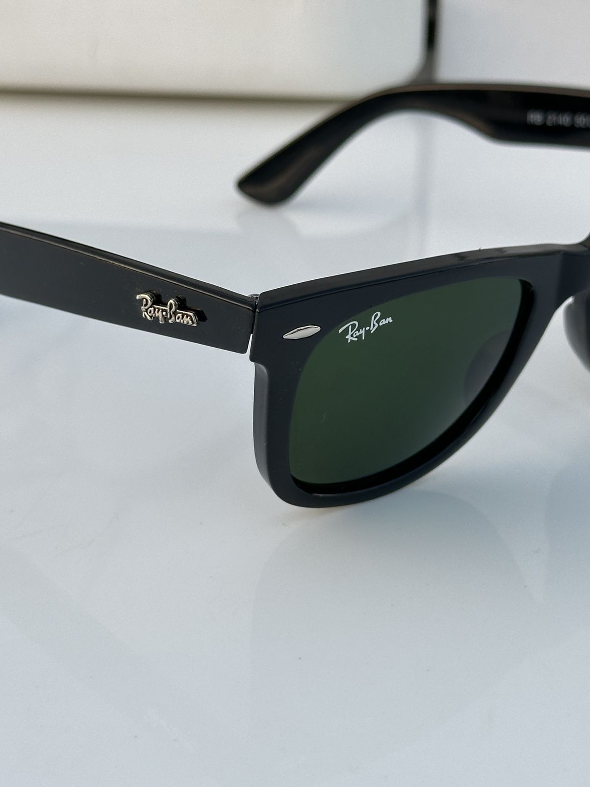 Rayban 2140 Black